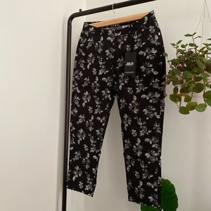 NWT Wildfang//Publish black & white floral pant